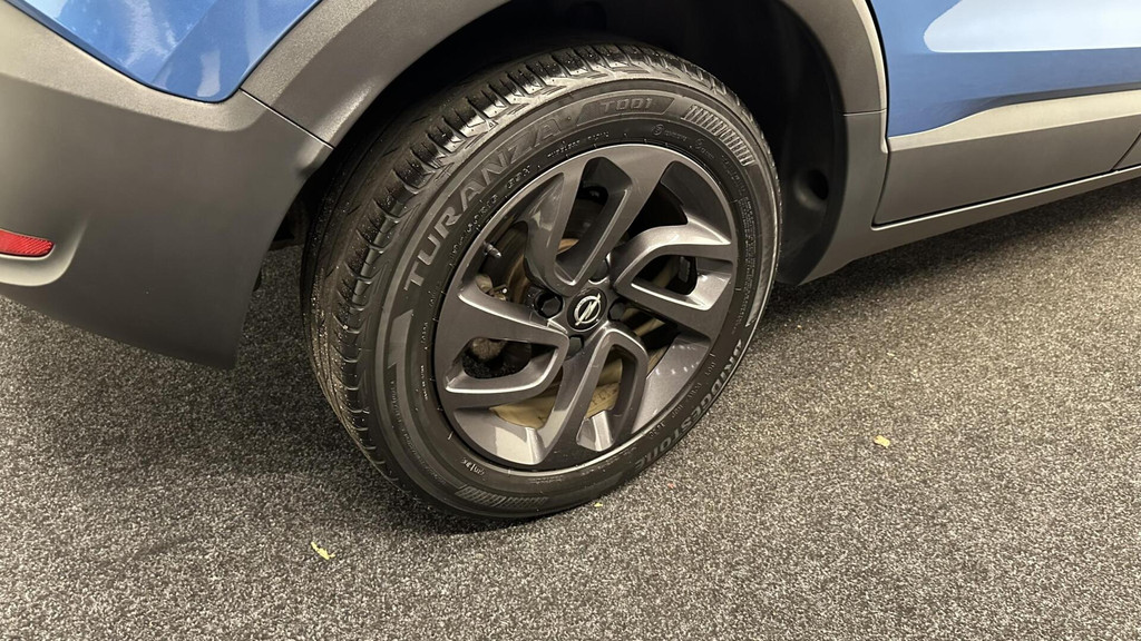 Opel Crossland X (J062ZD) met abonnement