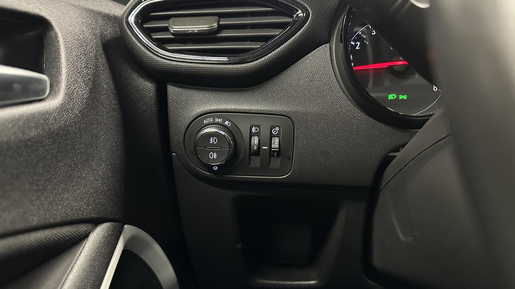 Opel Crossland X (J062ZD) met abonnement