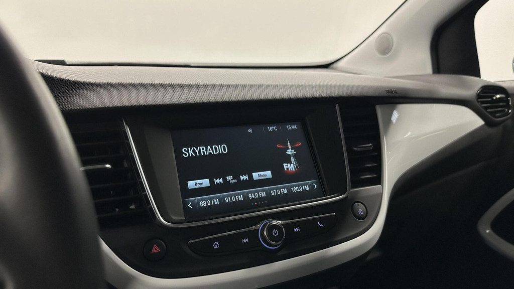 Opel Crossland X (J062ZD) met abonnement