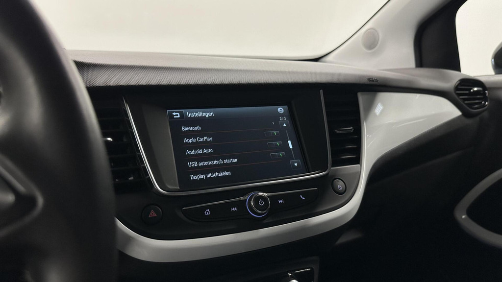 Opel Crossland X (J062ZD) met abonnement