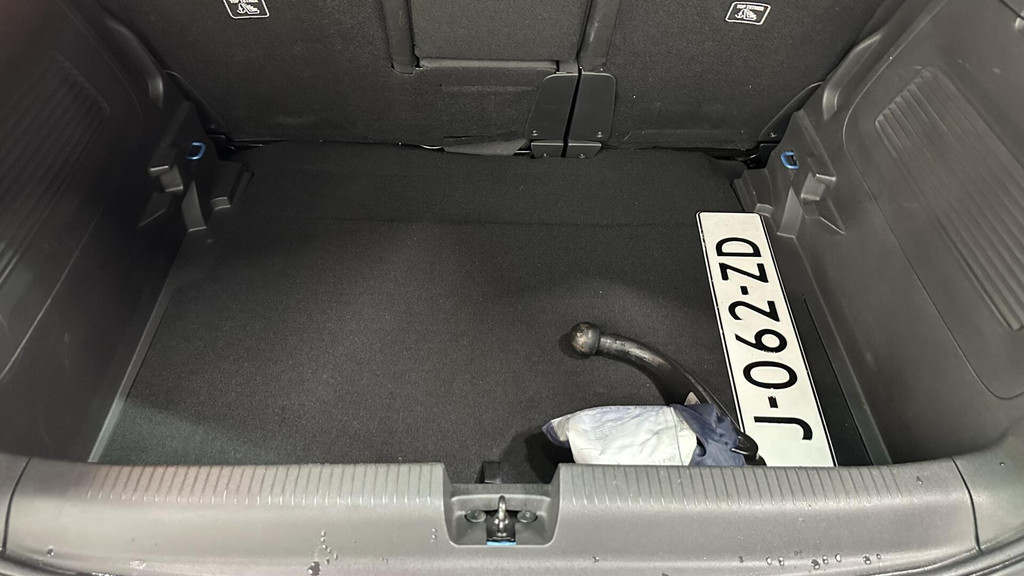 Opel Crossland X (J062ZD) met abonnement