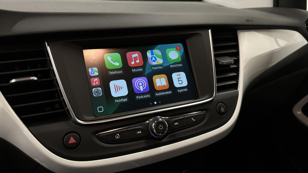 Opel Crossland X (J062ZD) met abonnement