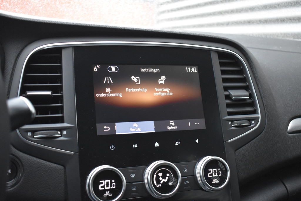 Renault MEGANE Estate (T625SB) met abonnement