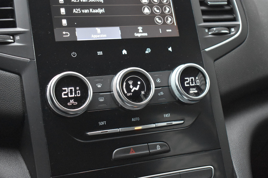 Renault MEGANE Estate (T625SB) met abonnement