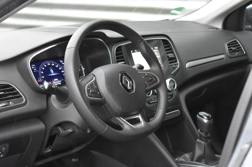 Renault MEGANE Estate (T625SB) met abonnement