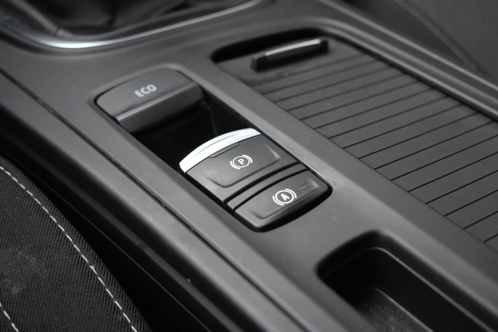 Renault MEGANE Estate (T516FV) met abonnement