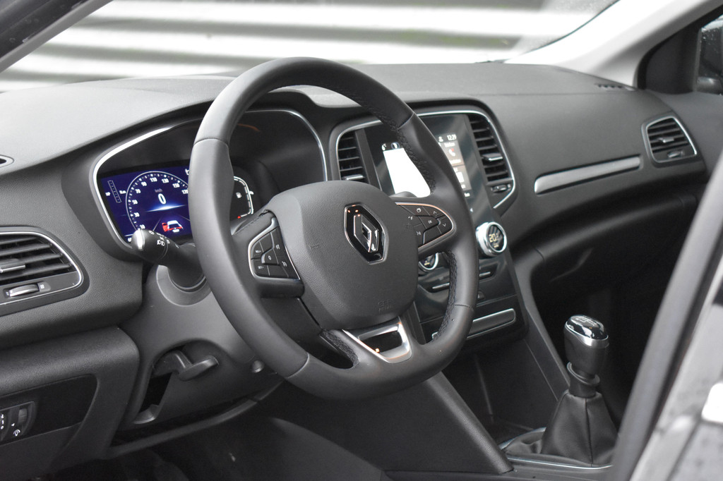 Renault MEGANE Estate (T516FV) met abonnement