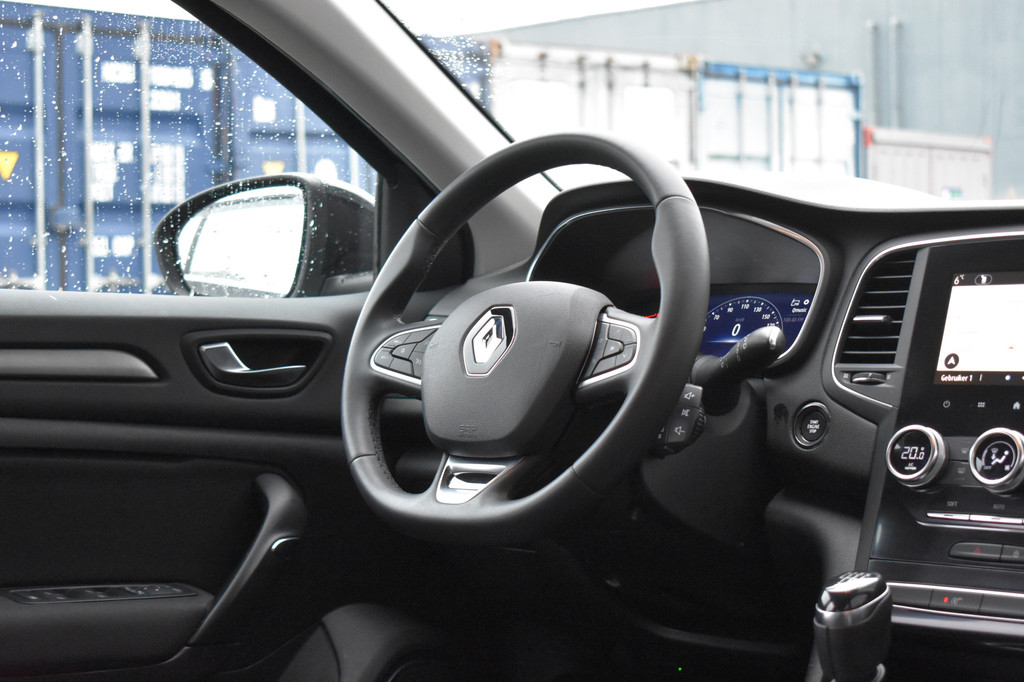 Renault MEGANE Estate (T516FV) met abonnement