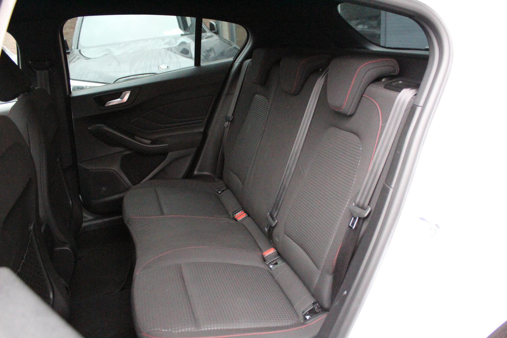 Ford Focus (G114ZK) met abonnement