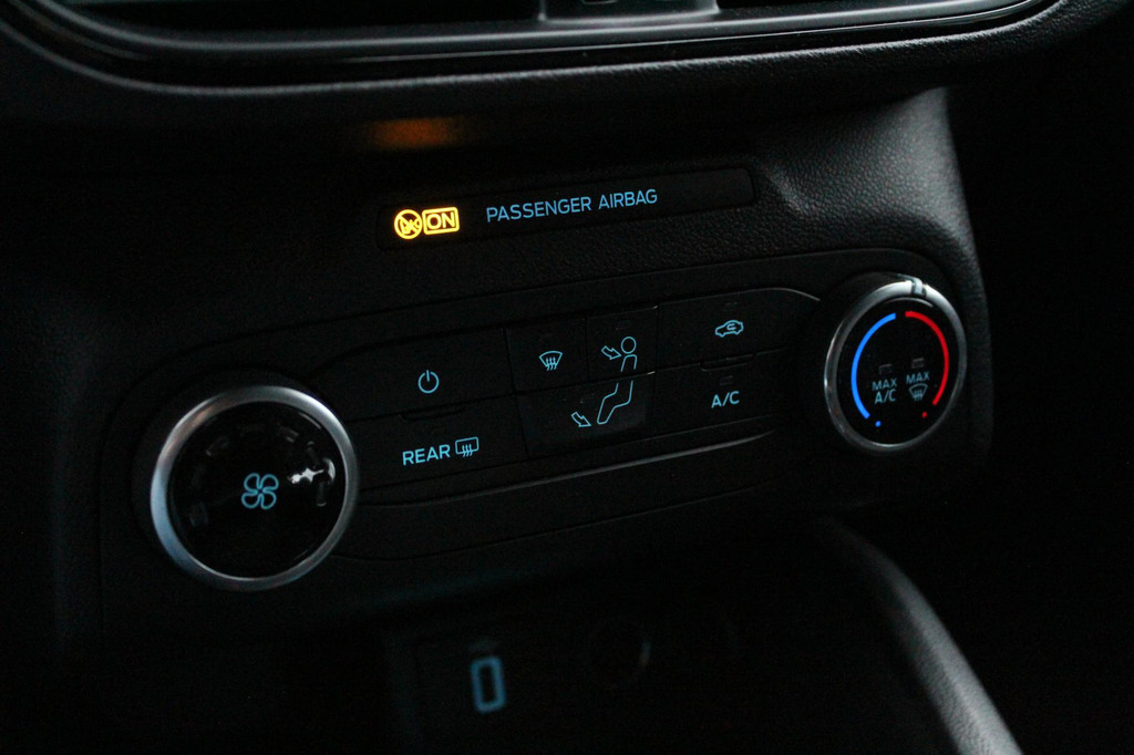 Ford Focus (G114ZK) met abonnement