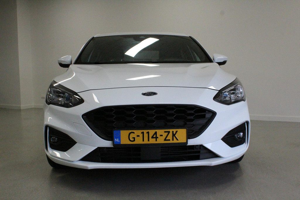 Ford Focus (G114ZK) met abonnement