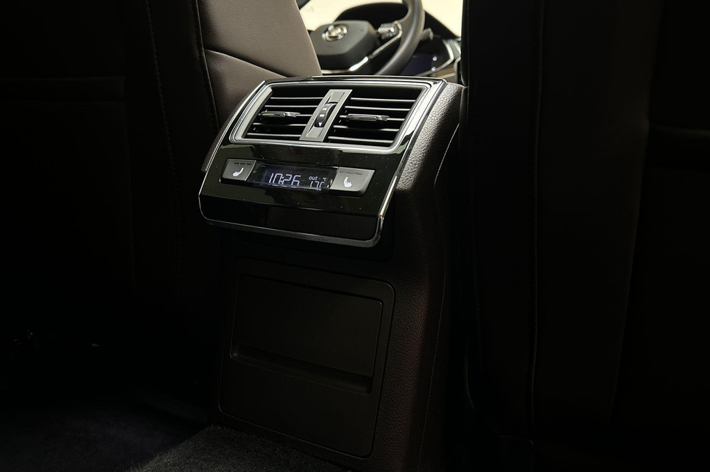 ŠKODA Superb (JPD13S) met abonnement