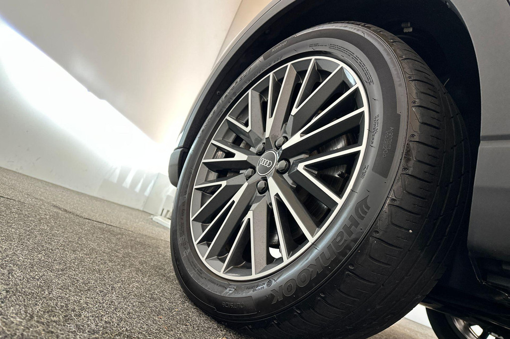 Audi Q3 (JLT74H) met abonnement