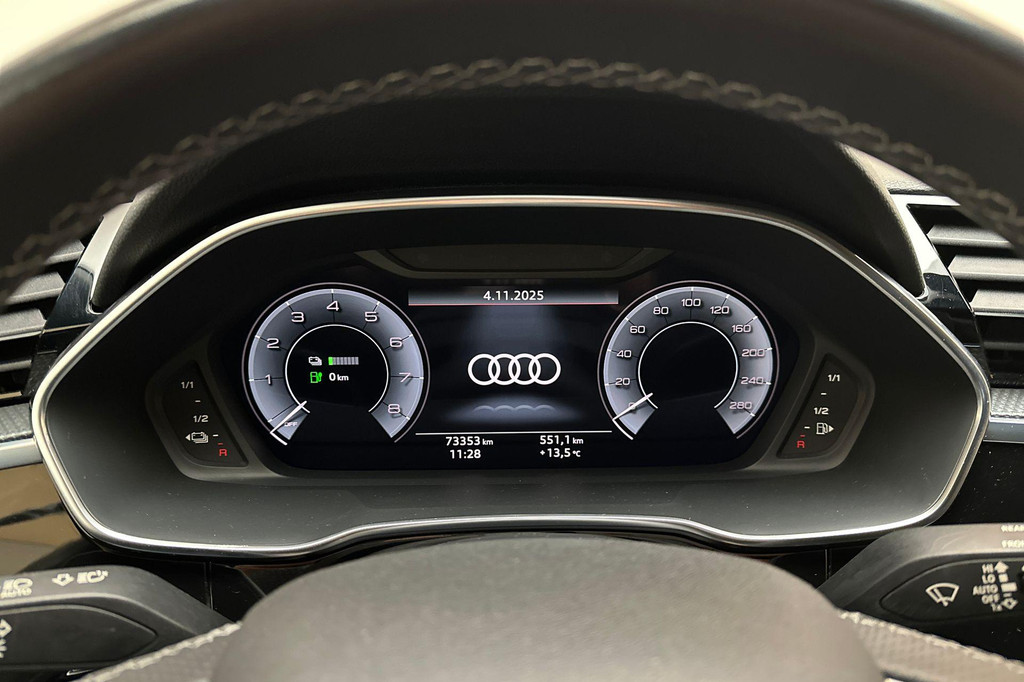 Audi Q3 (JLT74H) met abonnement