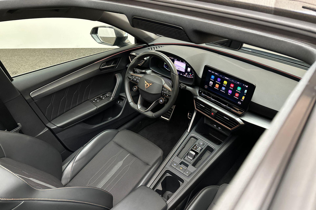 CUPRA Leon Sportstourer (JNB55G) met abonnement