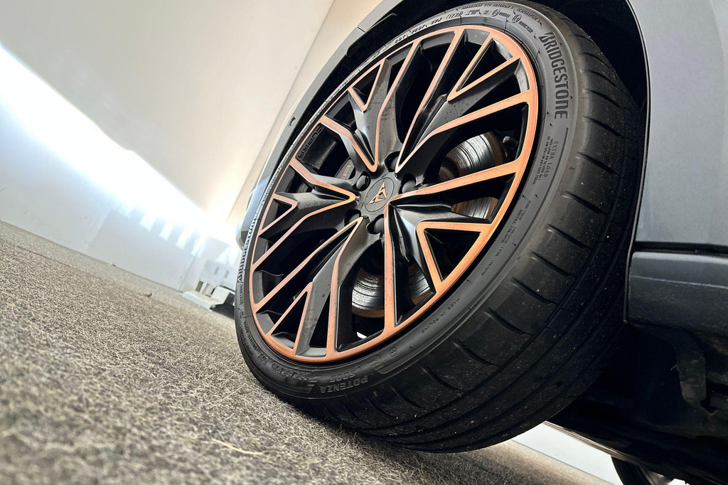 CUPRA Leon Sportstourer (JNB55G) met abonnement