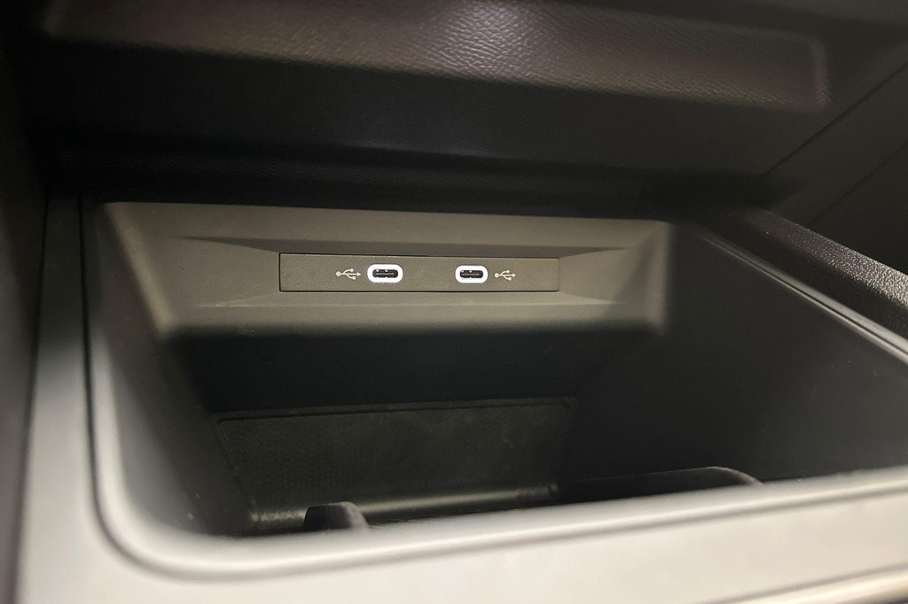 CUPRA Leon Sportstourer (JNB55G) met abonnement