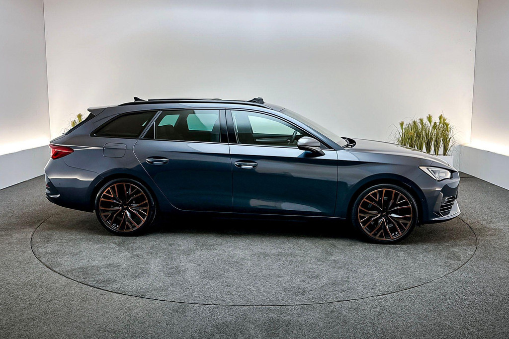 CUPRA Leon Sportstourer (JNB55G) met abonnement