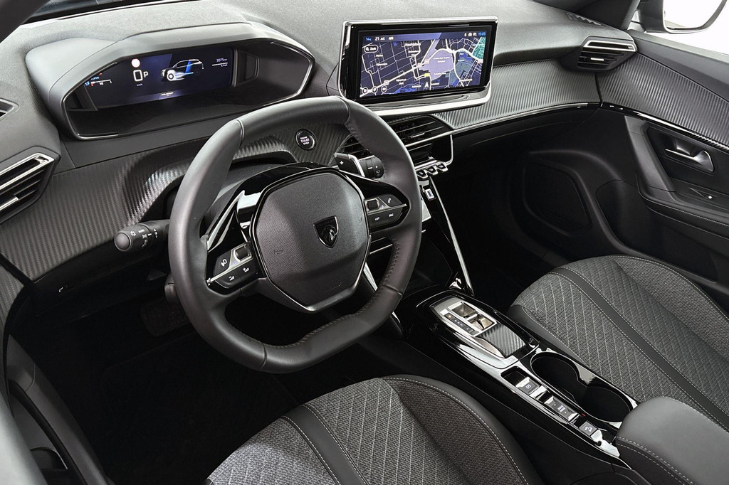 Peugeot 2008 (JPV15K) met abonnement