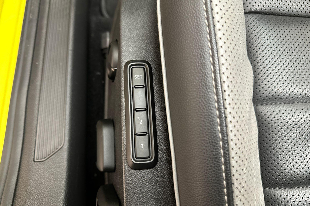 Volkswagen Golf GTE (JPD14S) met abonnement