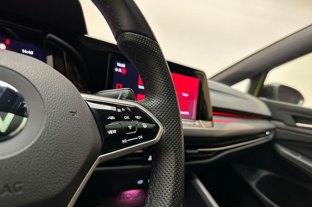 Volkswagen Golf GTE (JPD14S) met abonnement