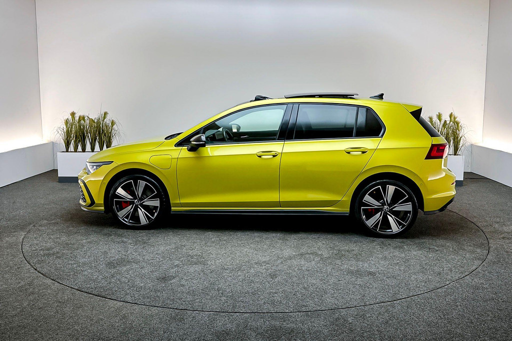Volkswagen Golf GTE (JPD14S) met abonnement