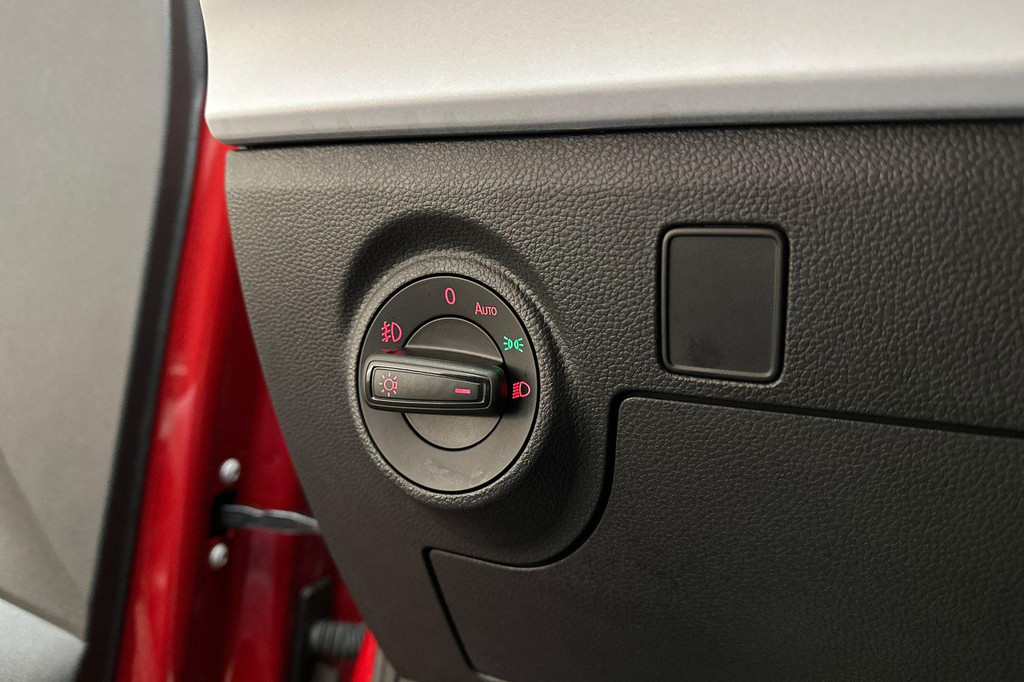 Seat Ibiza (JNL48R) met abonnement