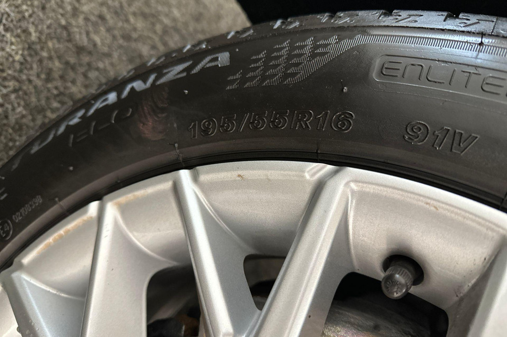 Seat Ibiza (JNL48R) met abonnement