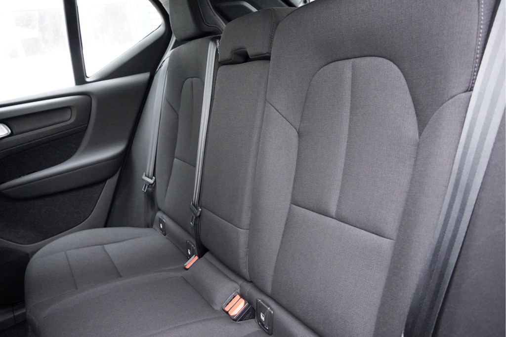 Volvo XC40 (L456LF) met abonnement