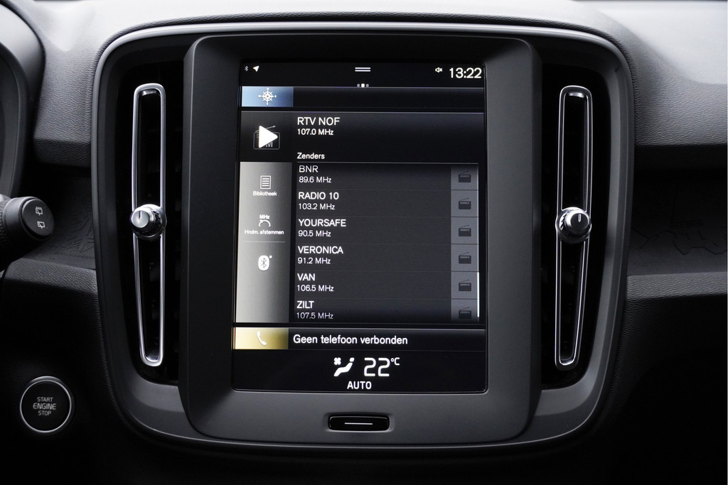 Volvo XC40 (L456LF) met abonnement