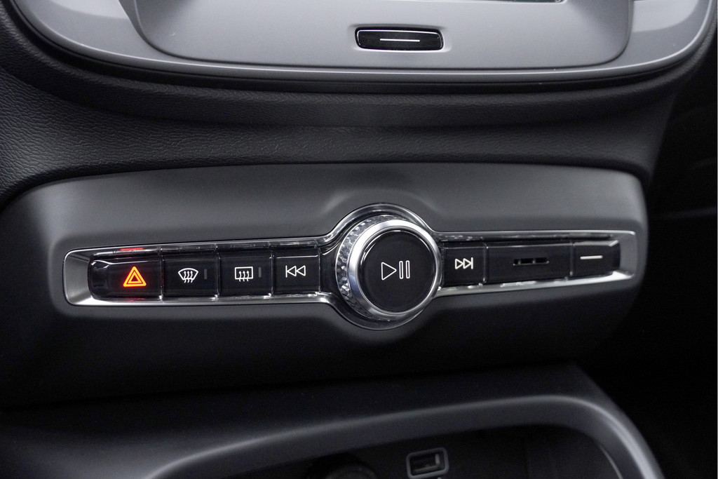 Volvo XC40 (L456LF) met abonnement