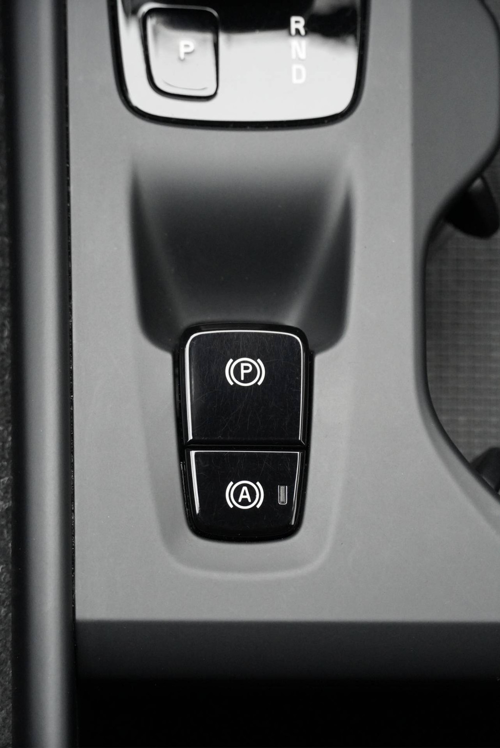 Volvo XC40 (L456LF) met abonnement