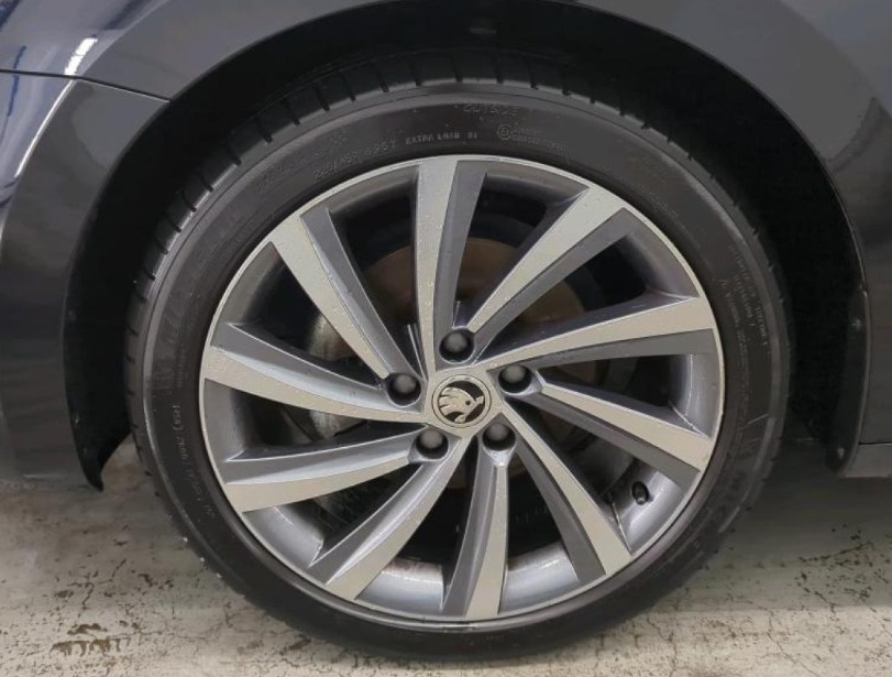 ŠKODA Octavia (K138HS) met abonnement