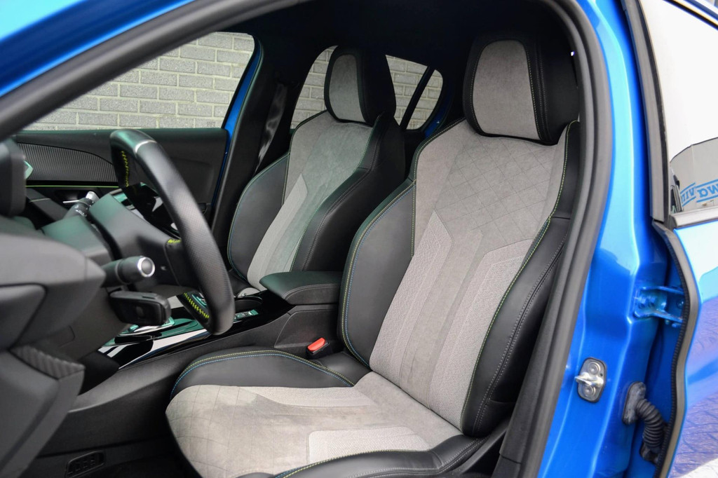 Peugeot e-208 (J118XZ) met abonnement