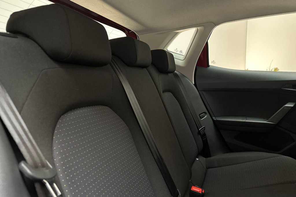 Seat Ibiza (JNL51R) met abonnement