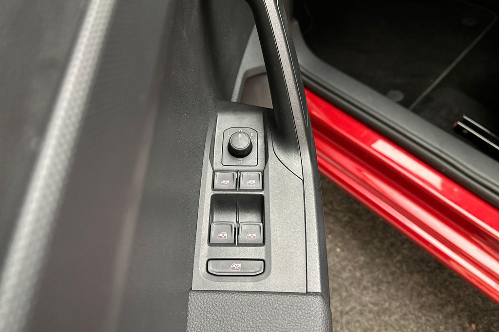 Seat Ibiza (JNL51R) met abonnement