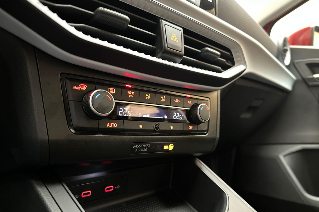 Seat Ibiza (JNL51R) met abonnement