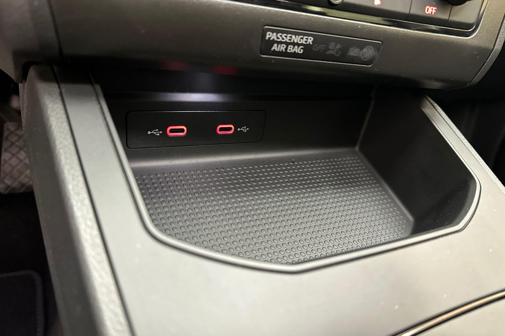 Seat Ibiza (JNL02T) met abonnement