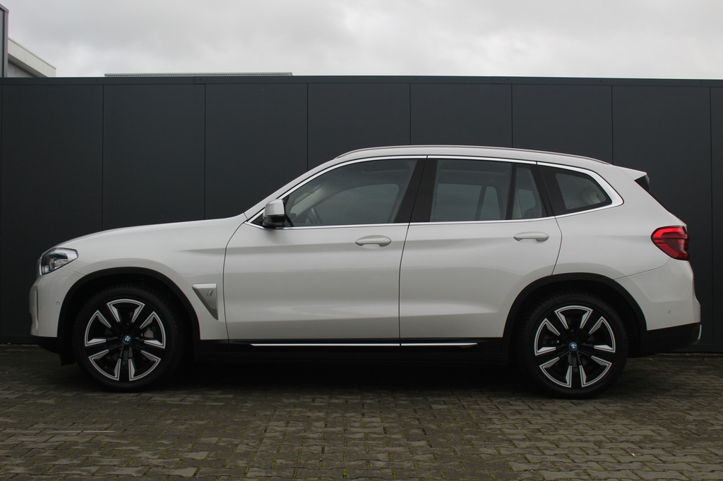 BMW iX3 (L873ZT) met abonnement