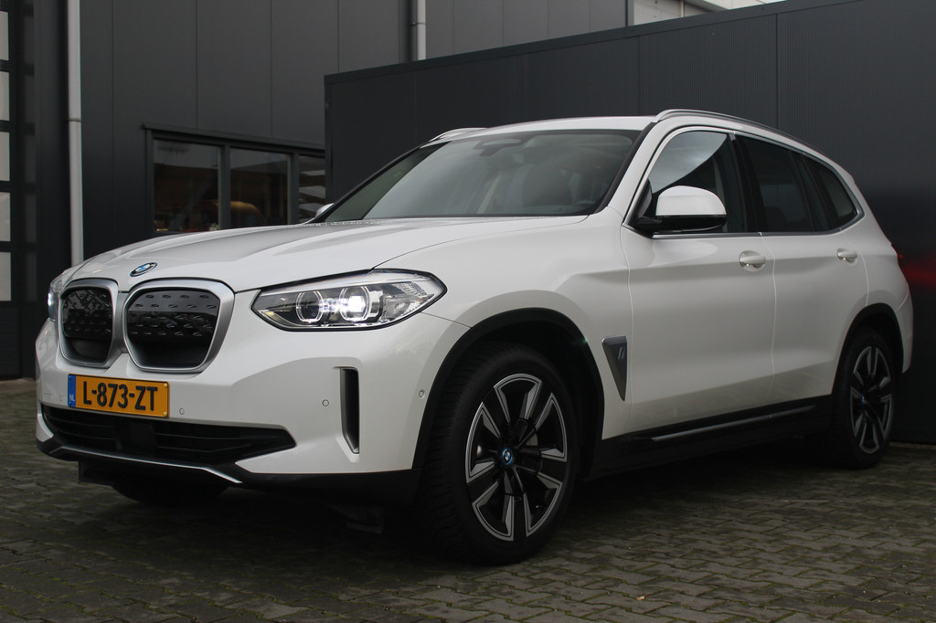 BMW iX3 (L873ZT) met abonnement