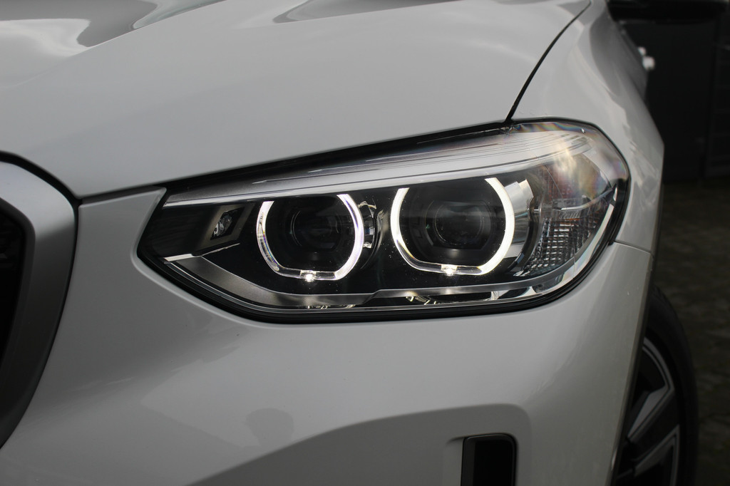 BMW iX3 (L873ZT) met abonnement