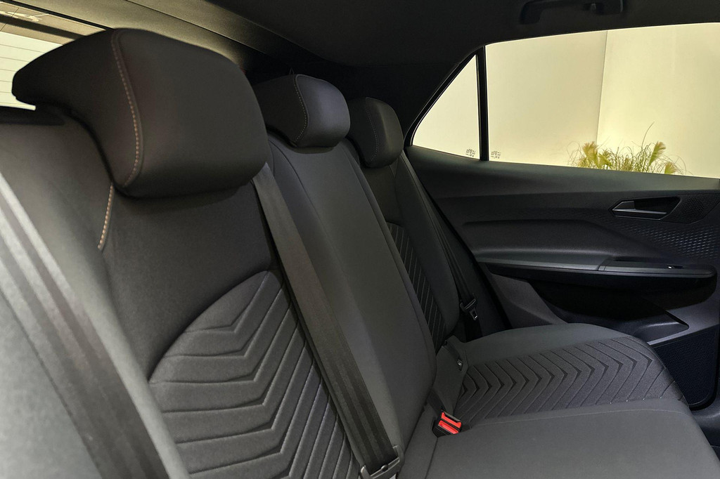 CUPRA Born (R273XV) met abonnement