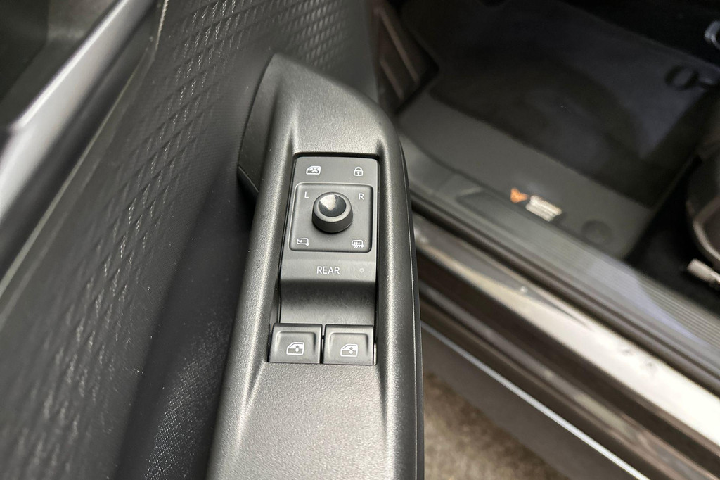 CUPRA Born (R273XV) met abonnement