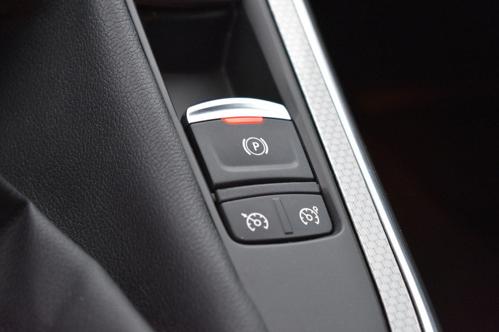 Renault Grand Scénic (S037JT) met abonnement