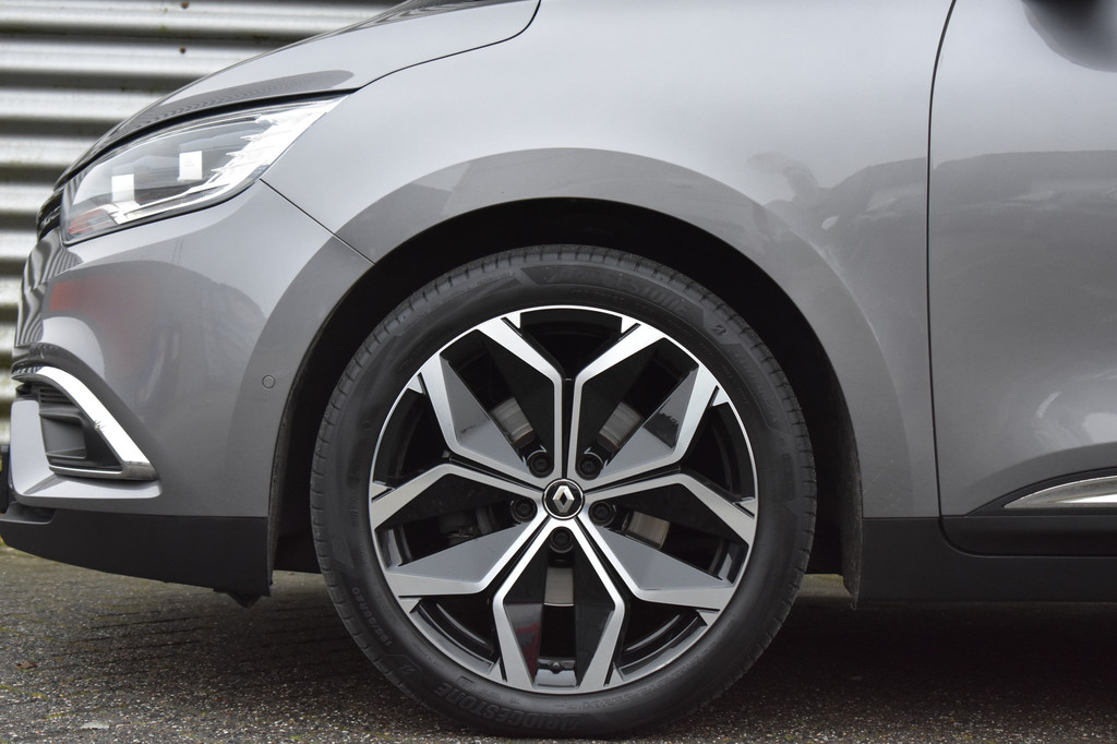 Renault Grand Scénic (S037JT) met abonnement