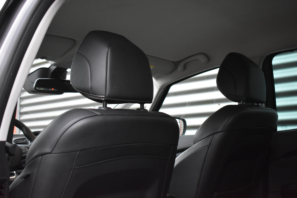 Renault Grand Scénic (S037JT) met abonnement