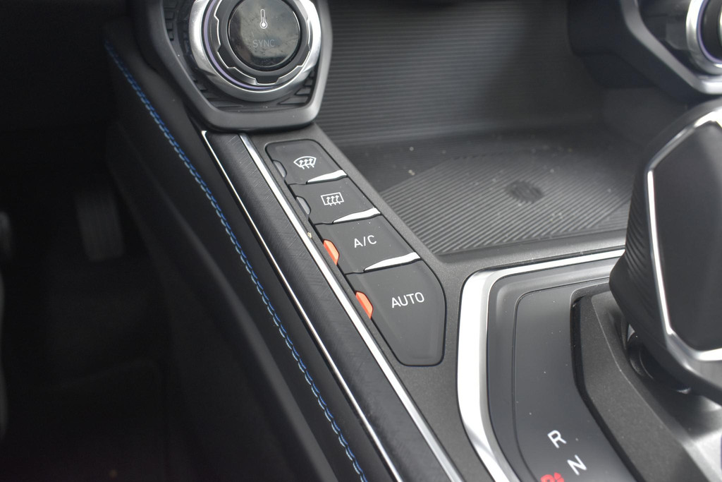 Lynk & Co 01 (JPD63T) met abonnement