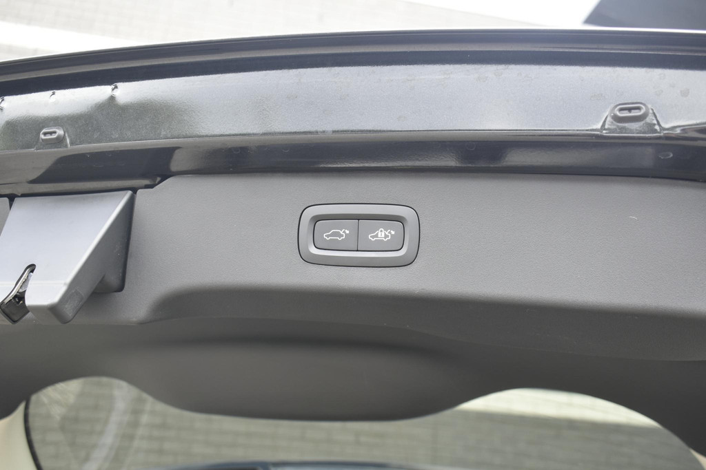 Lynk & Co 01 (JPD63T) met abonnement