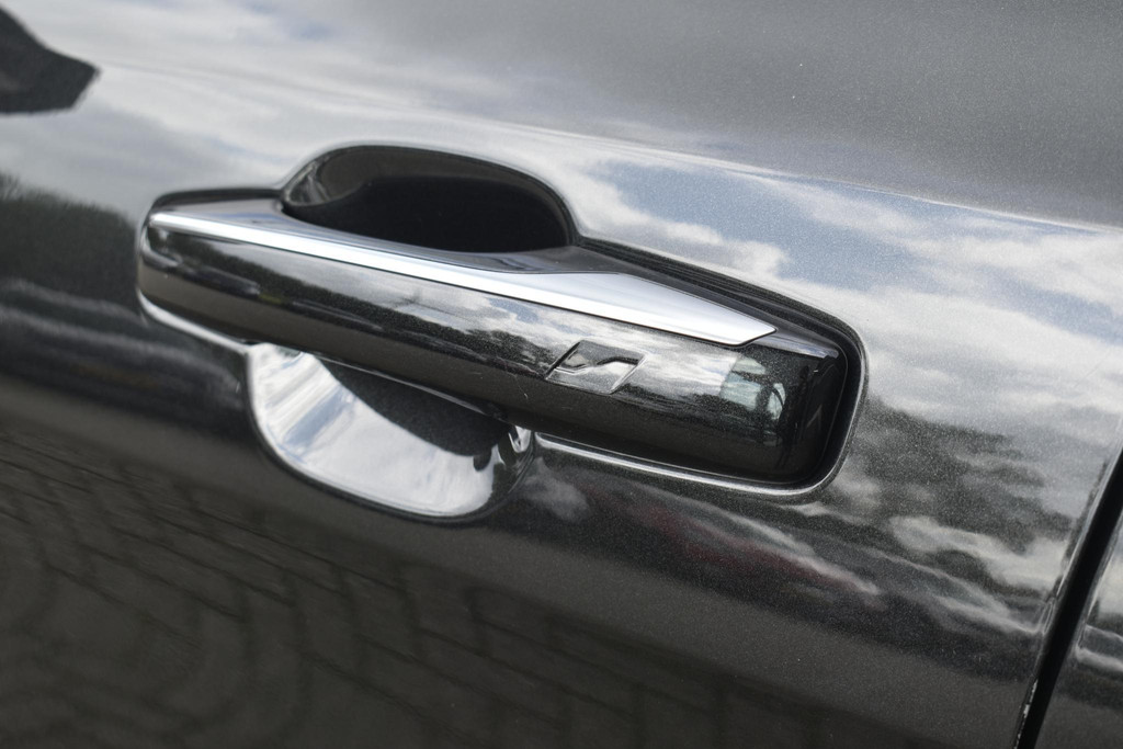 Lynk & Co 01 (JPD63T) met abonnement