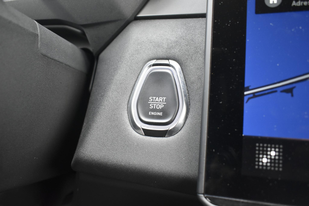 Lynk & Co 01 (JPD63T) met abonnement